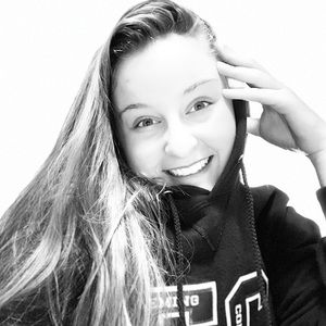 Meet your Posher, Karlie